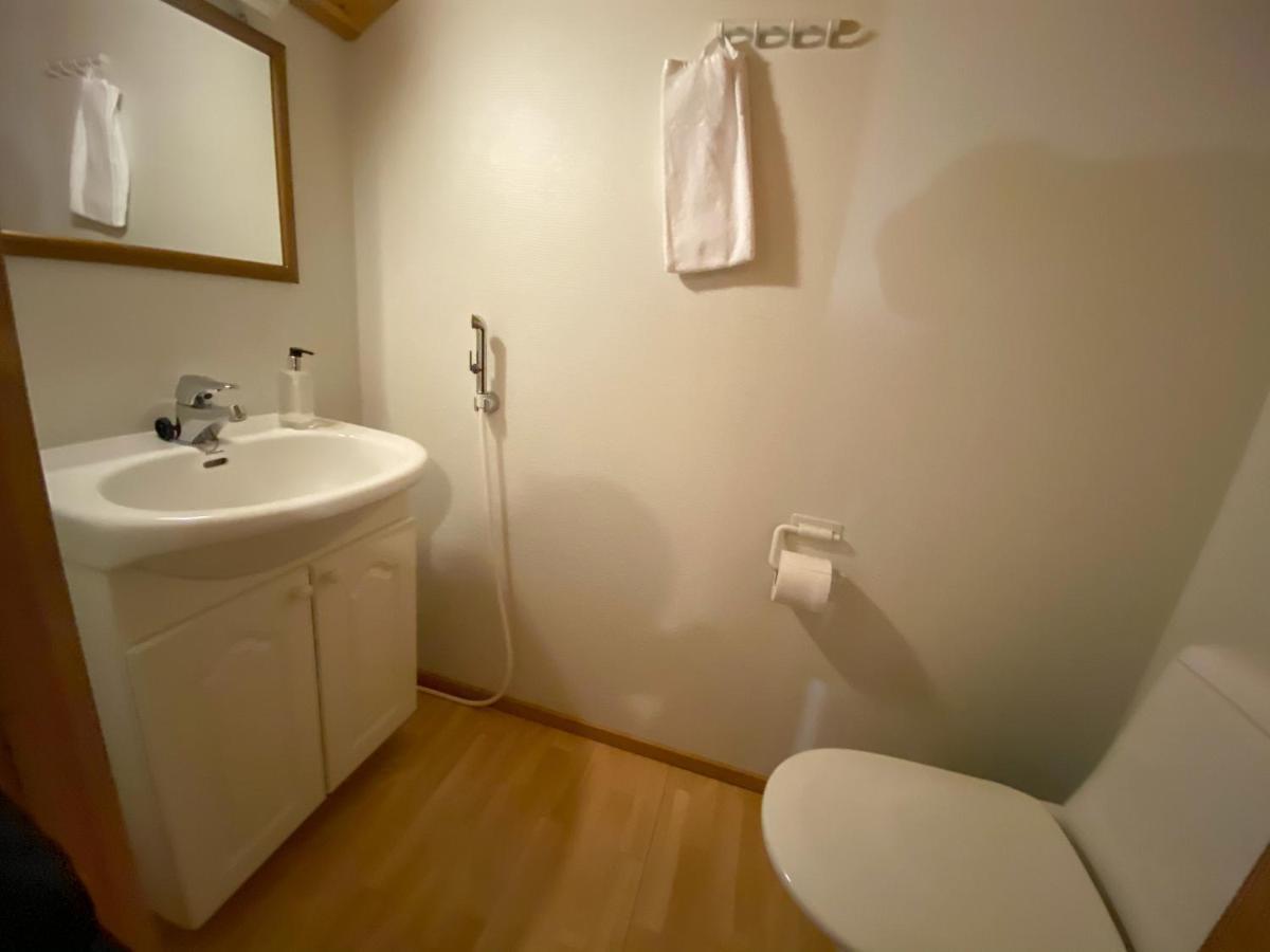 Economy Lomailevi Apartman Kültér fotó